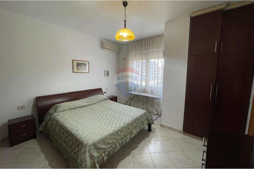 Appartamento moderno in affitto a Pazari ri