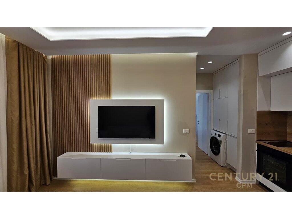 Jepet me Qira Apartament 1+1 – Rruga Jordan Misja, Bulevardi i Ri, Tiranë!
