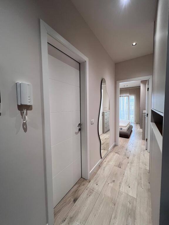 APARTAMENT  1+1 ME QIRA Emerald Center