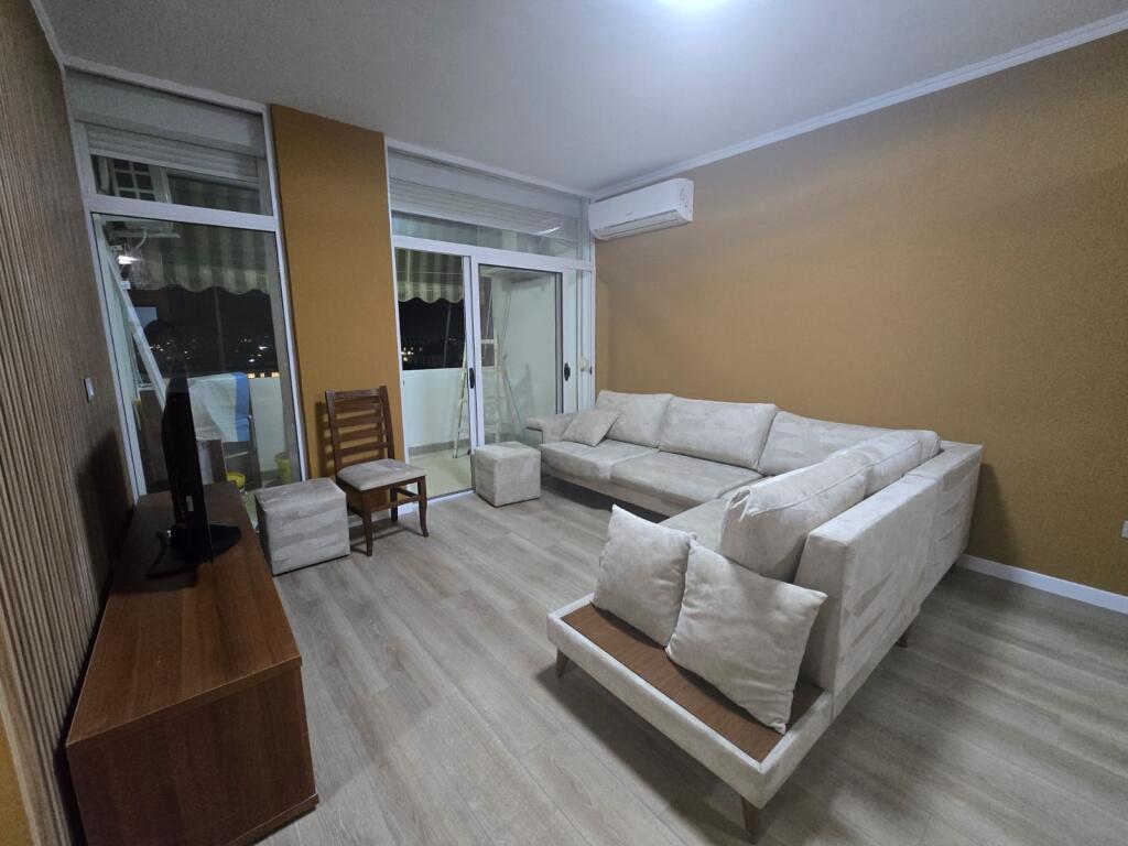 🏡 Apartment 2+1+Veranda for sale at Xhamia e Tabakeve, 140,000 EURO