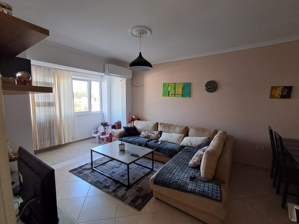 Jepet me qira apartament 2+1+2 ne Astir!
