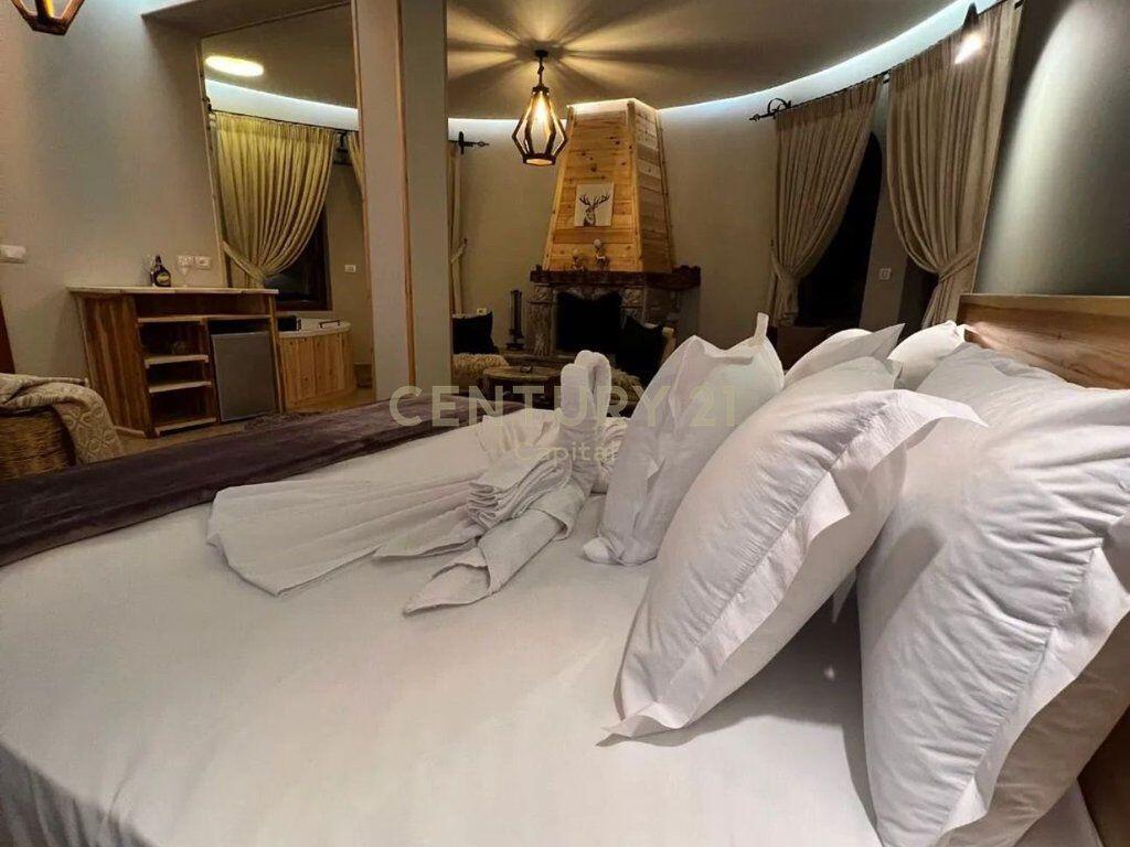 Super hotel in vendita a Voskopojë.