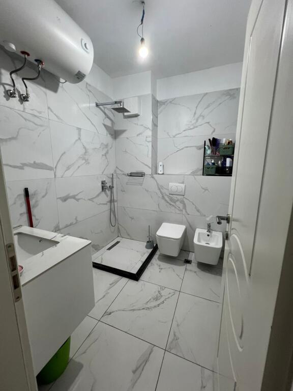 APARTAMENT 2+1 NE SHITJE