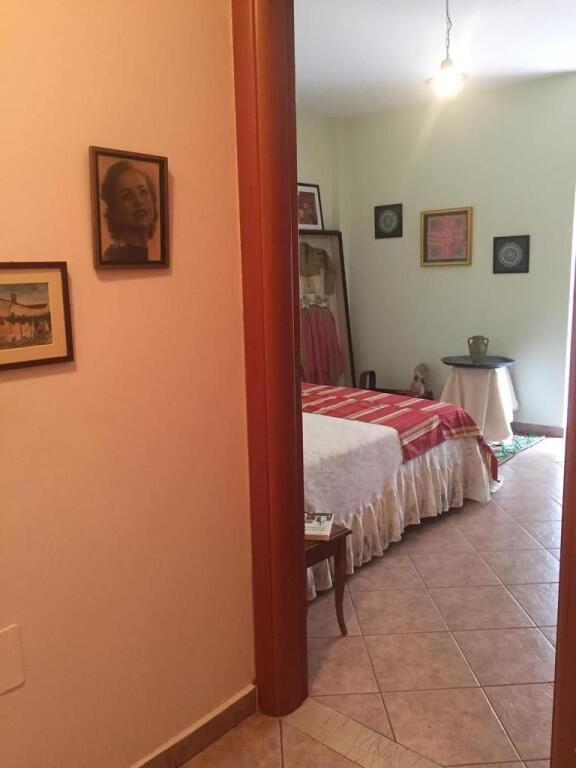 Apartament 1+1+ballkon 400€ Rruga Myslym Shyri