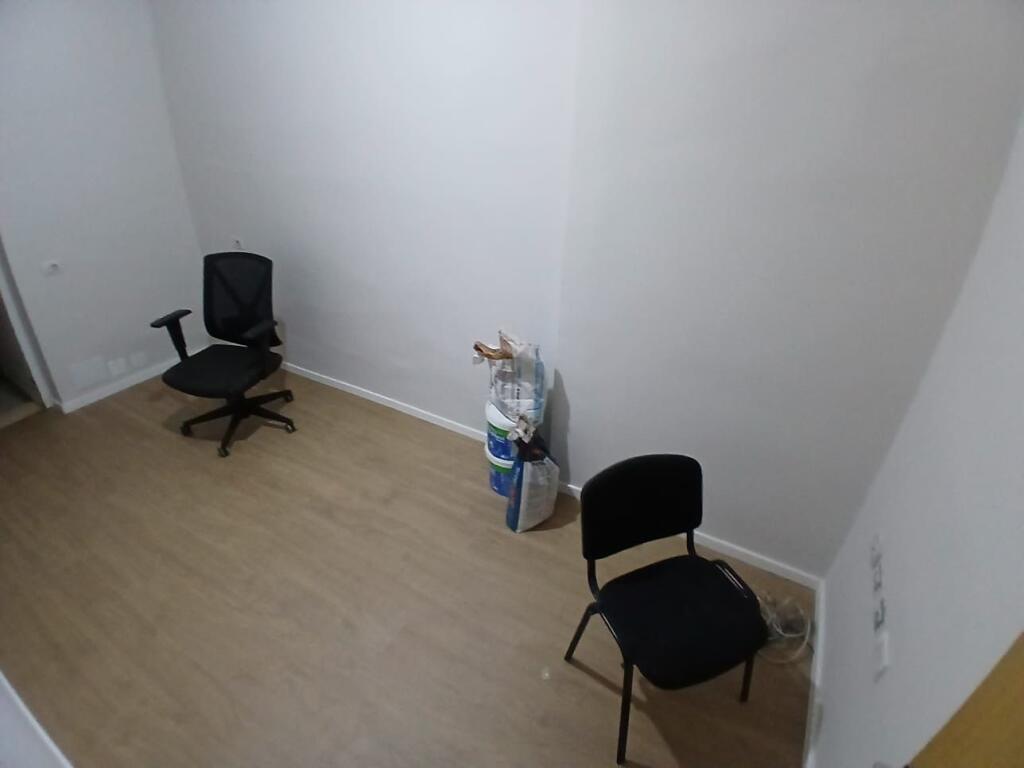 2+1,bosh per zyra,komune e parisit,cmimi 500 mije leke
