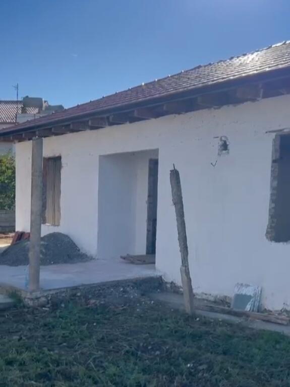 PRIVATE HOUSE FOR SALE IN SHKALLNUR, PLEPA DURRES