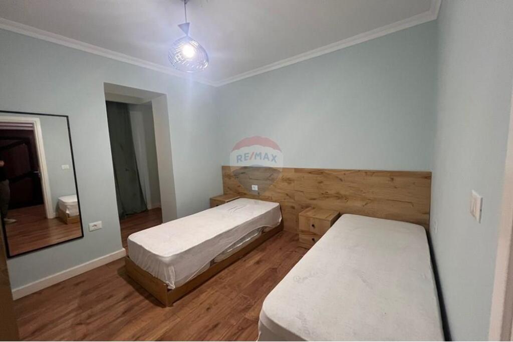Appartamento - In Affitto - Myslym Shyri, Tirana