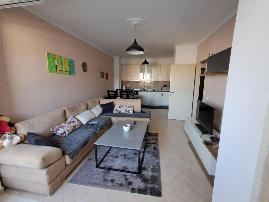 Jepet me qira apartament 2+1+2 ne Astir!
