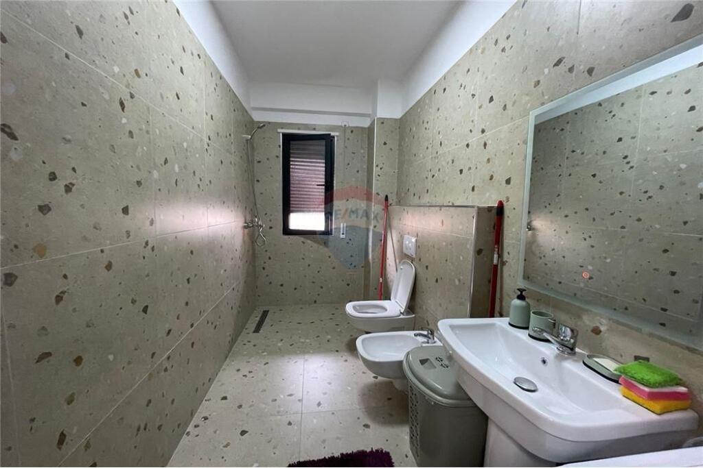 Apartament 2+1 me qira