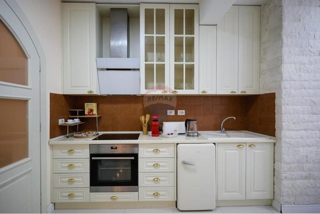 Three studios for sale in Bllok
