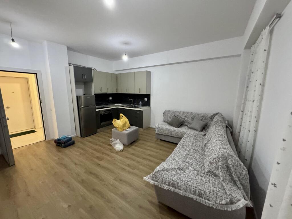 📣 RENT Apartment 1+1 📍 Kaimi Complex, Ali Dem 🛣️ "Pasho Hysa" Street ✨