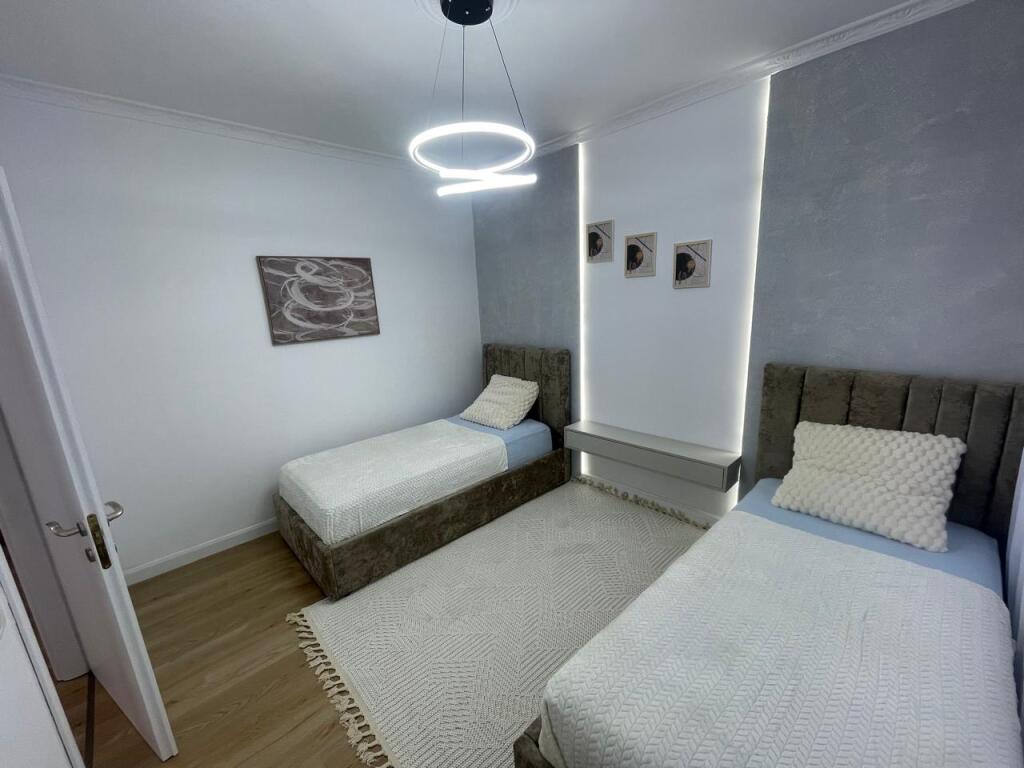 APARTAMENT NE SHITJE 2+1+2 NE ASTIR