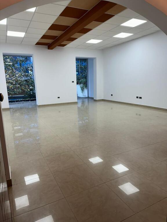 🏙️ In the heart of Blloku – perfect environment for your business!  📍 Location: Main boulevard, with a large facade for business advertising. 💼 Typology: Apartment 2+1+1, ideal for business l