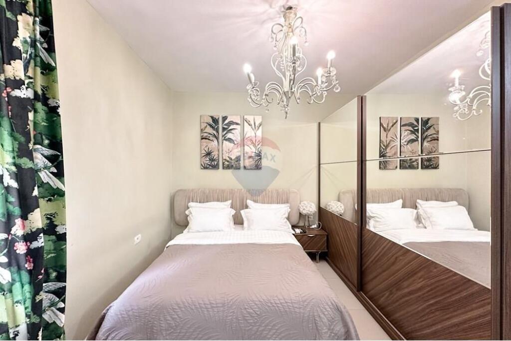 Three studios for sale in Bllok