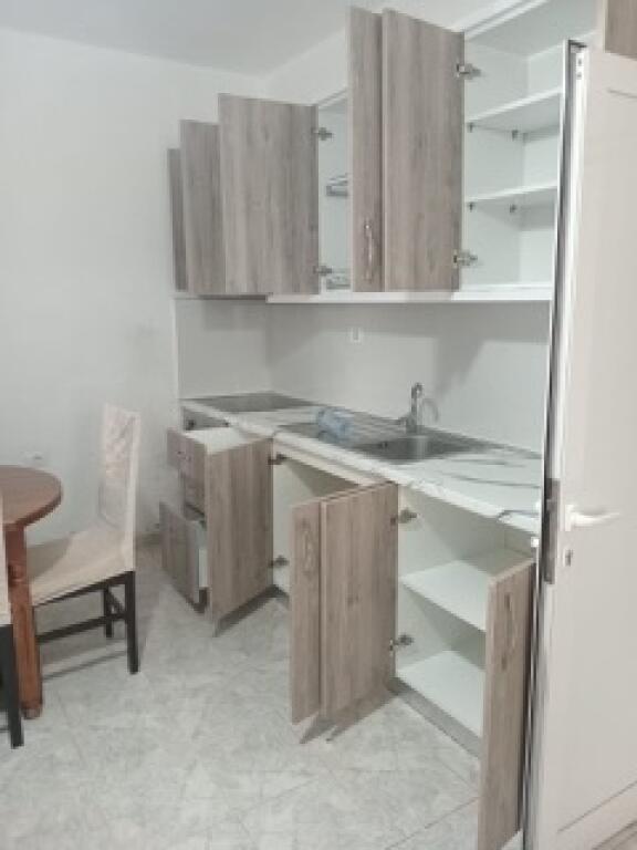 Apartament 2+1 afer 2 palmave ne Astir me 450