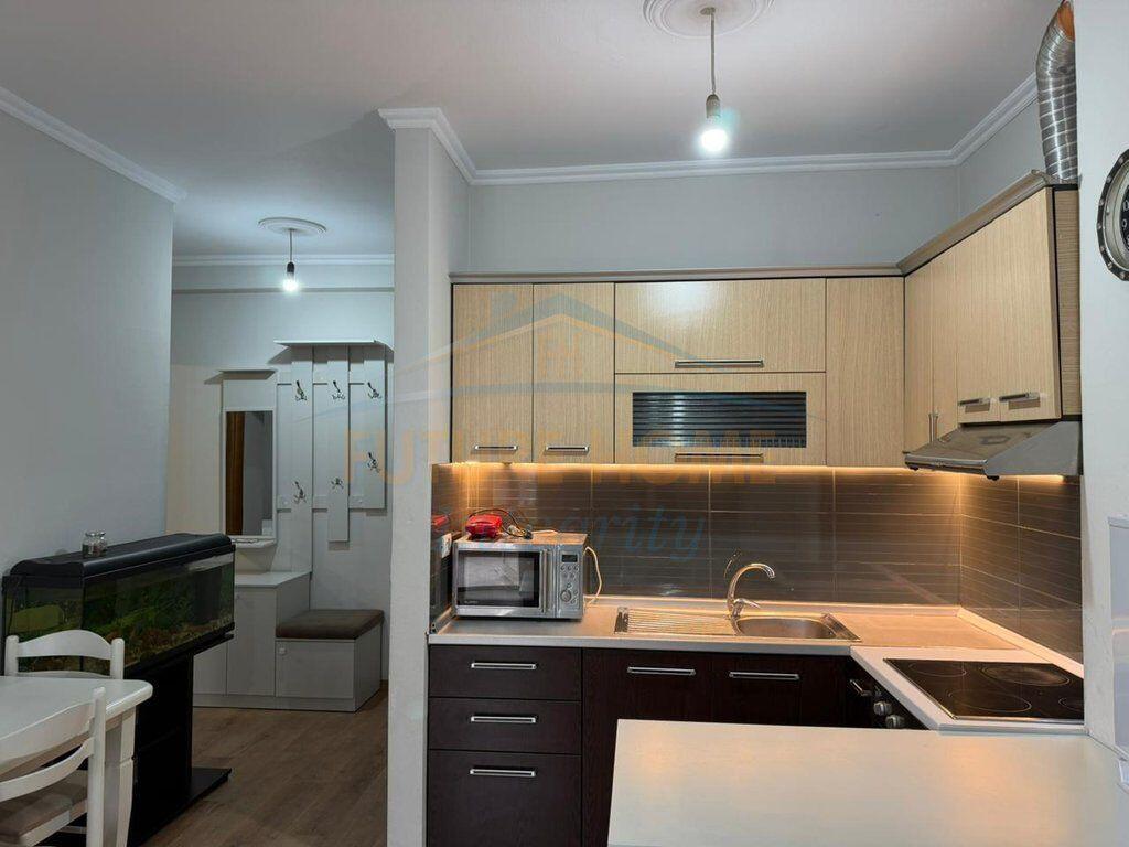 Rent, Apartment 1+1, Unaza e Re