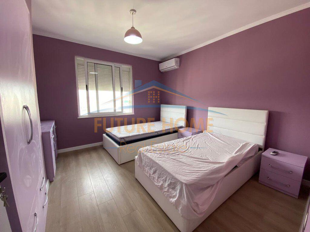 Qera, Apartament 2+1, Komuna e Parisit
