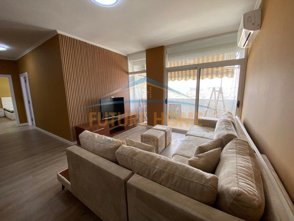Qera, Apartament 2+1, Komuna e Parisit