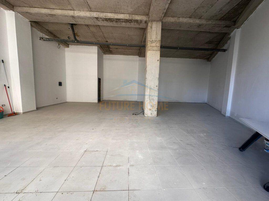 Rent, Business Environment, Dry Lake, Tirana.
