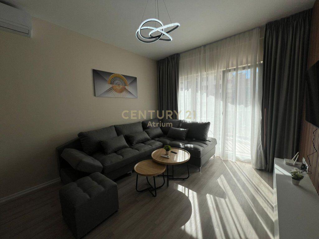 FOR RENT 2+1 APARTMENT – ZOGU I ZI! 1,000 € /Month