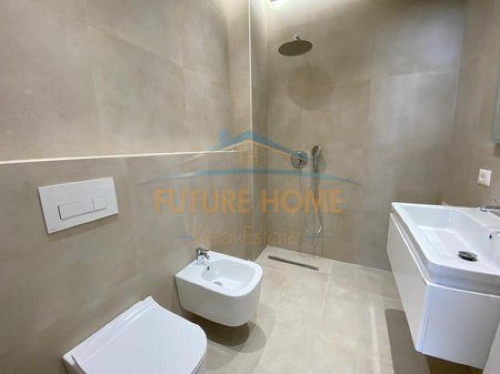 For sale, Apartment 2+1, Paris Commune