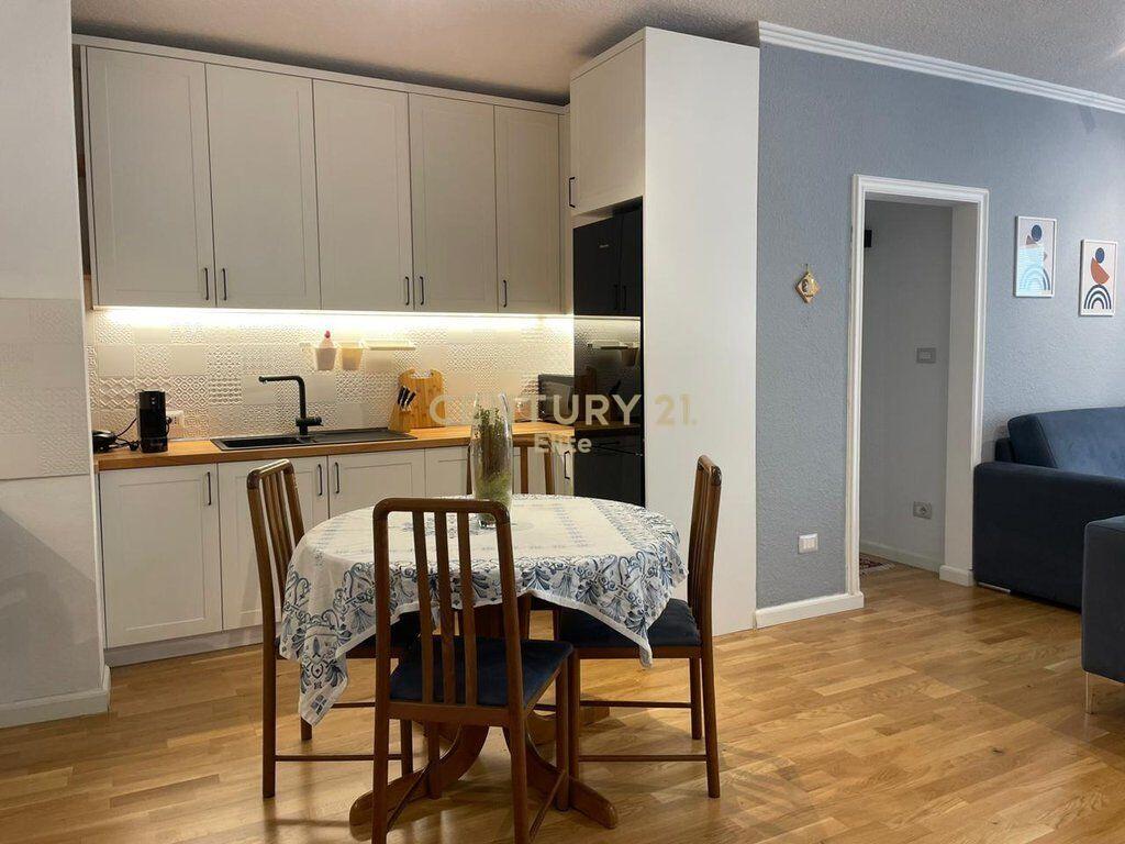 Rent, Apartment 2+1, Kosovareve Street 750 € /Month