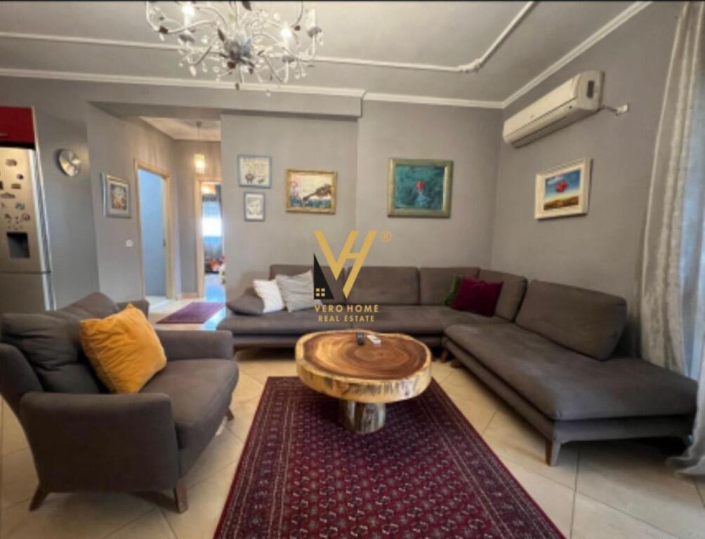 JEPET APARTAMENT 2+1+2 ME QIRA TE KODRA E DIELLIT 600 EURO
