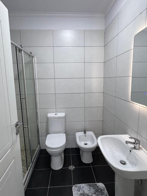 Apartament 2+1 per shitje ne Astir!