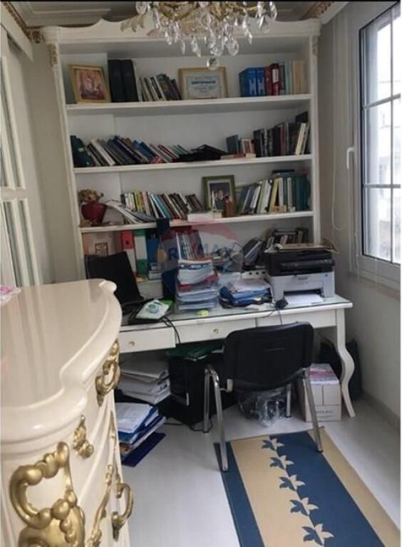 Shitet Apartament 2+1+2 Kompleksi Kolombo