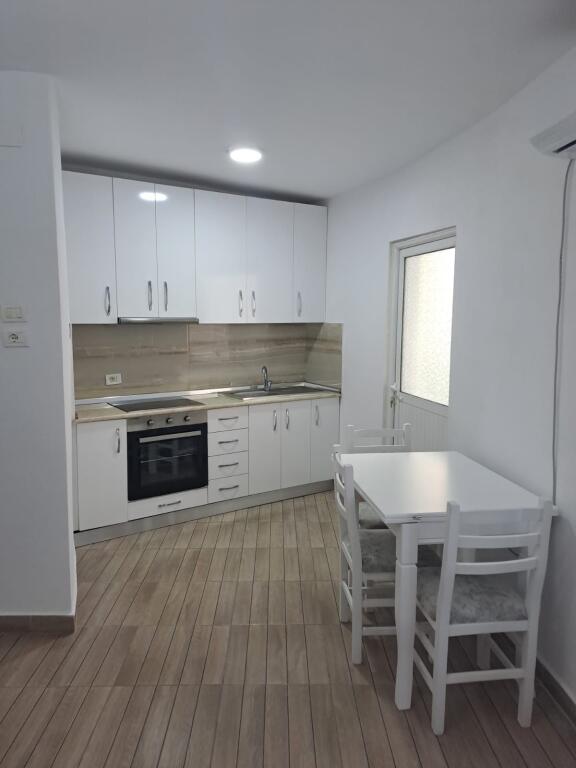 Apartment 1+1 for rent in Lapraka
