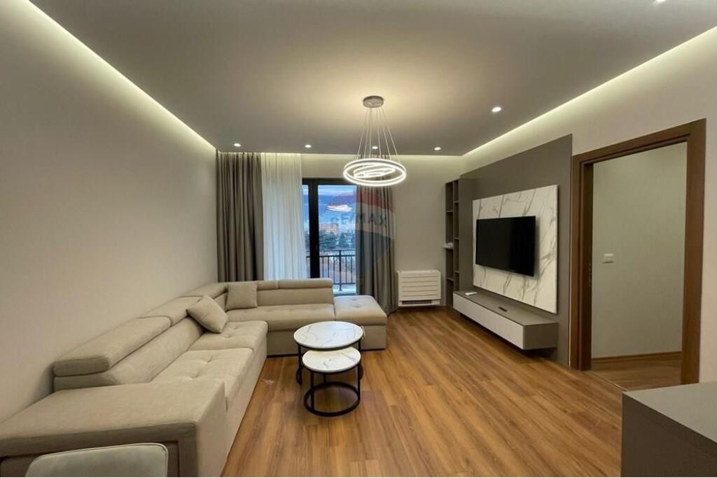 Apartament 2+1 per qira tek rruga e Dibres!