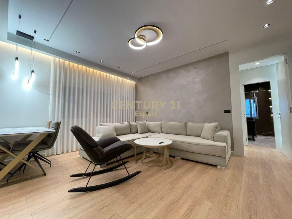 Apartment 1+1 with parking space for rent in Lake Land Residence in Farkë, Tirana!