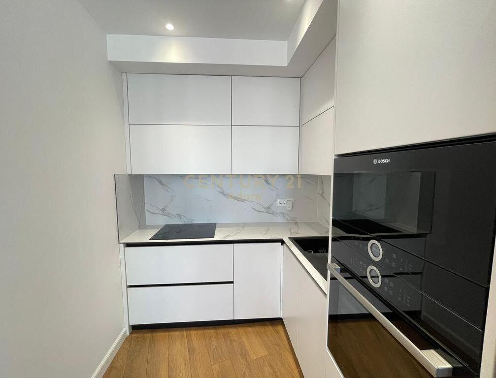 APARTAMENT 2+1+2 + POST PARKIMI PER QIRA NE LAKE VIEW RESIDENCE!