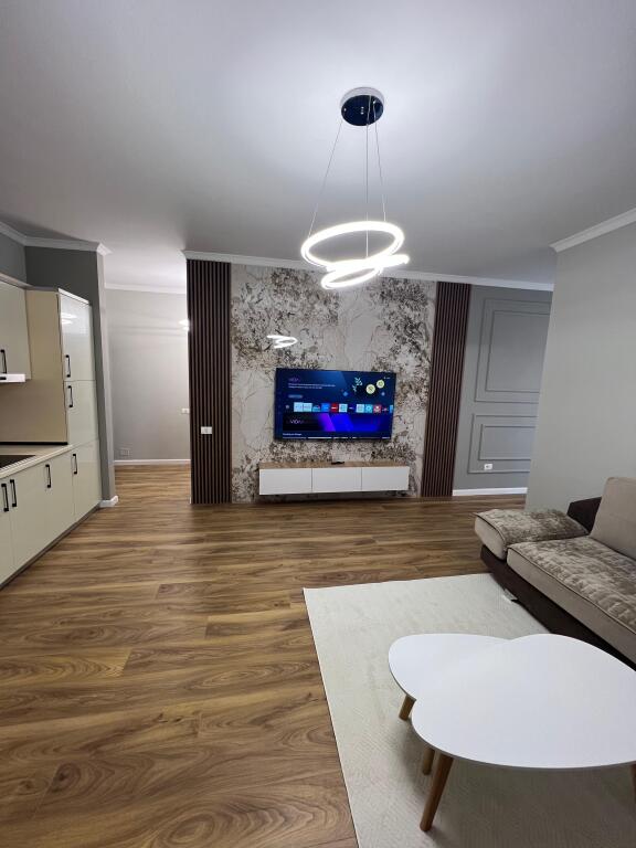 Apartment 2+1 in Misto Mame