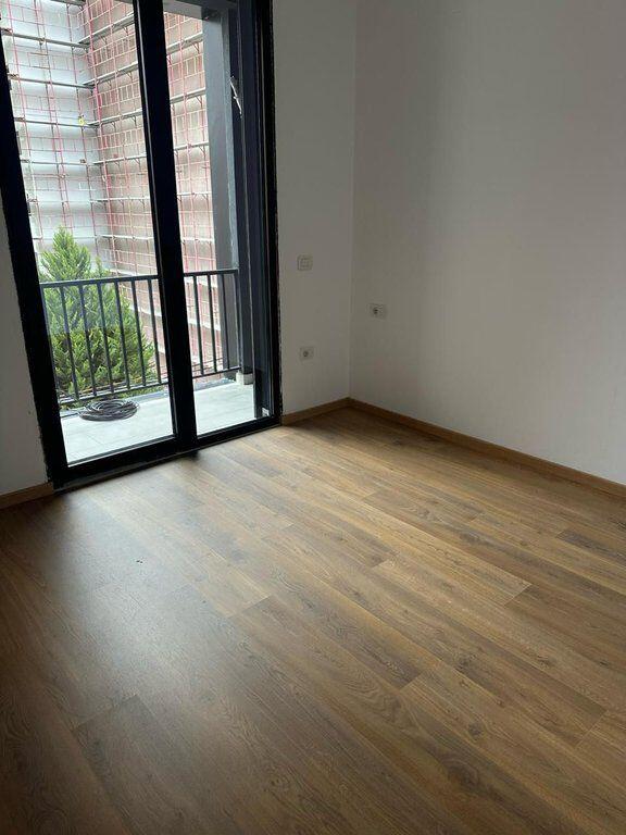 Zyrë Me Qira në Rruga Bardhyl, Tiranë - 550€ | 56 m²