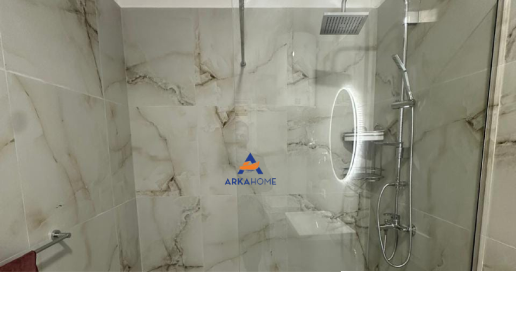 JEPET APARTAMENT ME QERA 2+1 "TEK RING CENTER" 1000 EURO