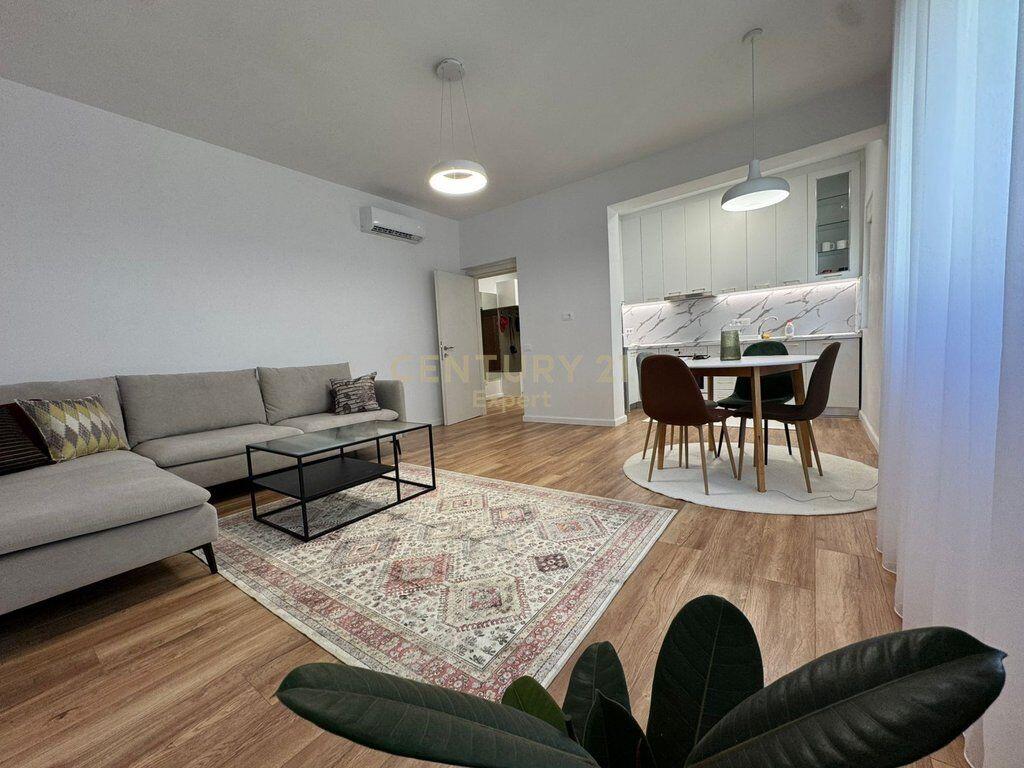 FOR RENT 2+1 APARTMENT AT WILLSON SQUARE!!