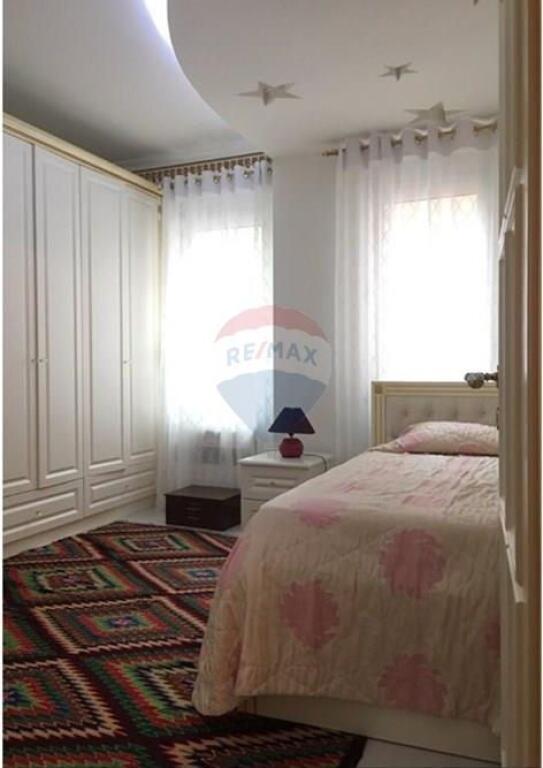 Shitet Apartament 2+1+2 Kompleksi Kolombo