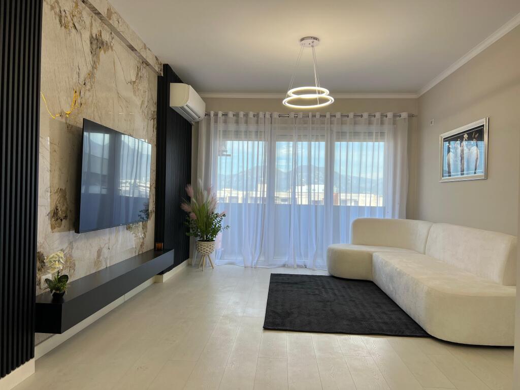 Apartament 2+1 per shitje ne Astir!