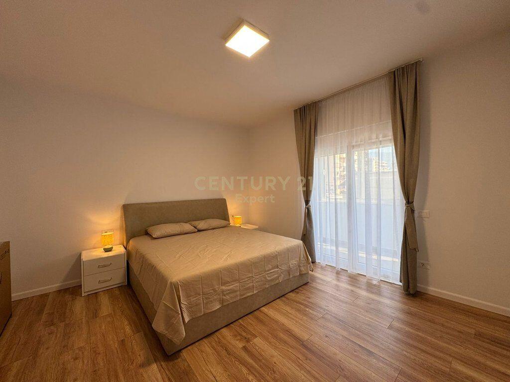 FOR RENT 2+1 APARTMENT AT WILLSON SQUARE!!