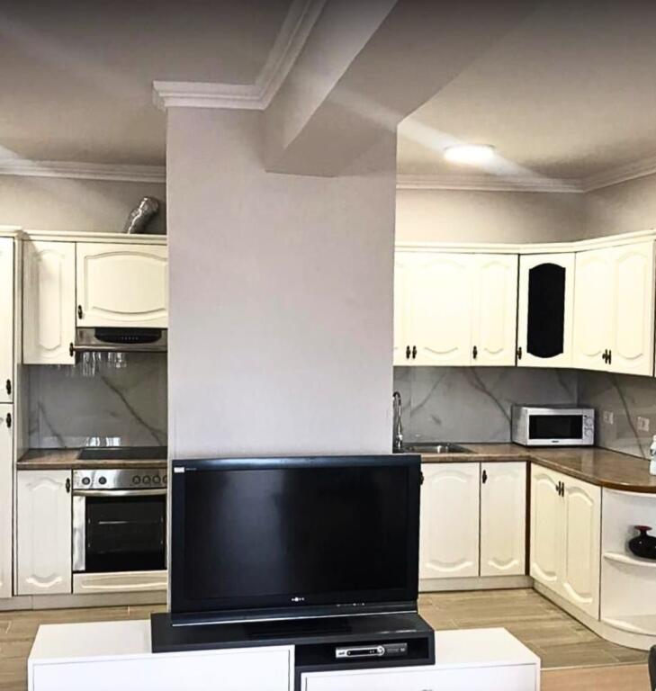 Apartament me Qira në Qender te Tiranës