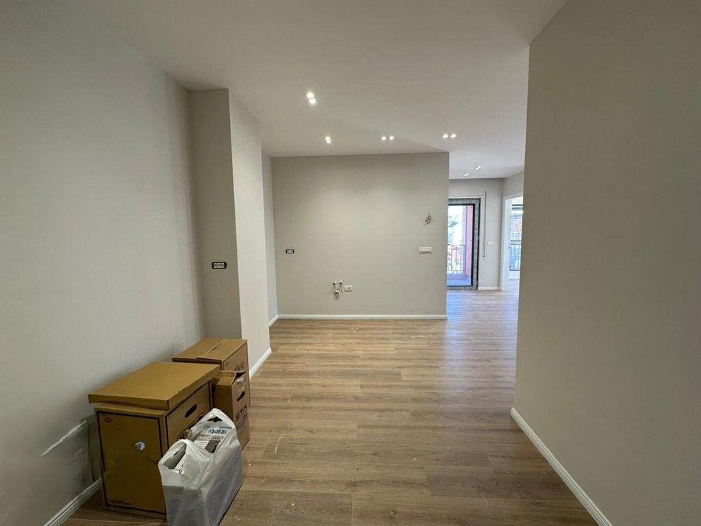 Apartment 2+1 at Red School! 210,000 €
