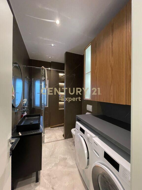 Apartment 1+1 with parking space for rent in Lake Land Residence in Farkë, Tirana!