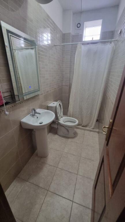🏠 Affittasi appartamento 2+1 in Via Dibra