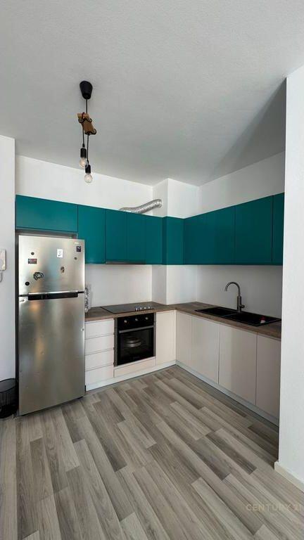 SHITET APARTAMENT 1+1 KOMPLEKSI TOWER BRIDGE 3,OXHAKU! 135,000 €