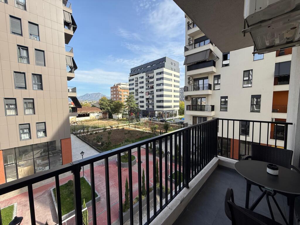 Jepet me Qira Apartament 2+1+2 në Don Bosko, tek Trio
