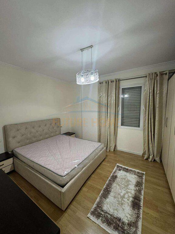 Qera, Apartament 2+1, Rruga 5 Maji
