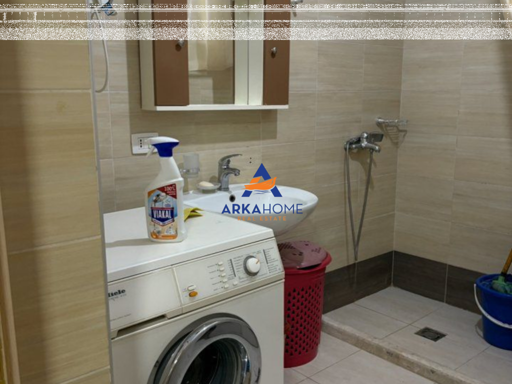 JEPET ME QERA APARTAMENT 1+1+BALLKON "QYTETI STUDENTI" 520 EURO