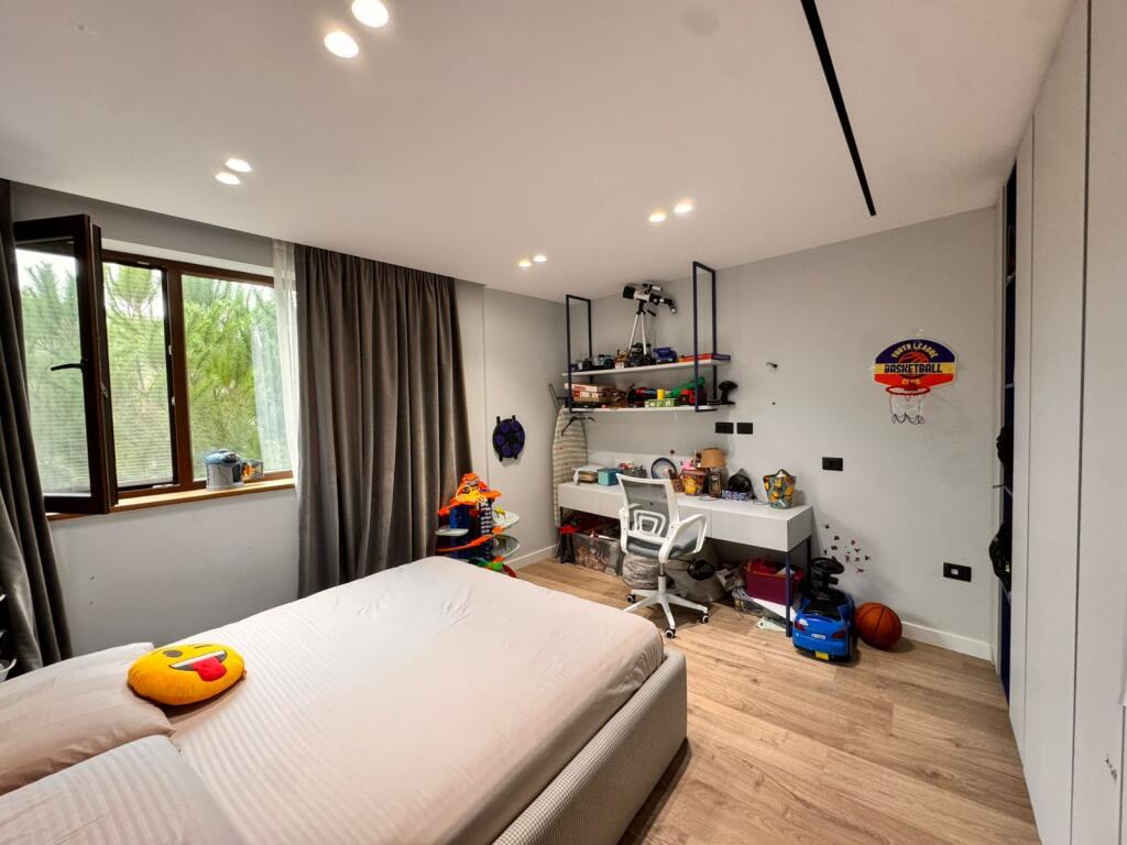 🏡 Exclusive Apartment 3+1+2 for Sale with 2 Parking Spaces