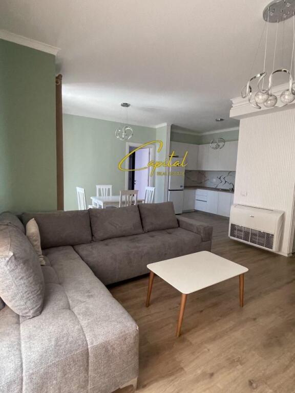 APARTAMENT ME QERA 2+1 MYSLYM SHYRI 1.150 EURO